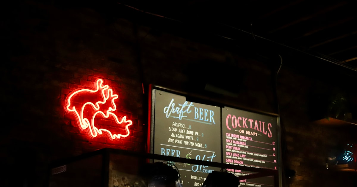 Booze Garden: Your Local Bar